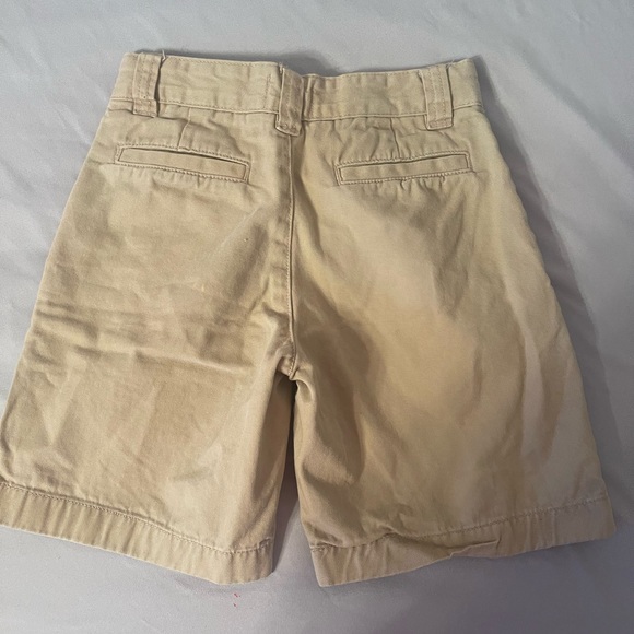The children’s place khaki shorts - Picture 2 of 3